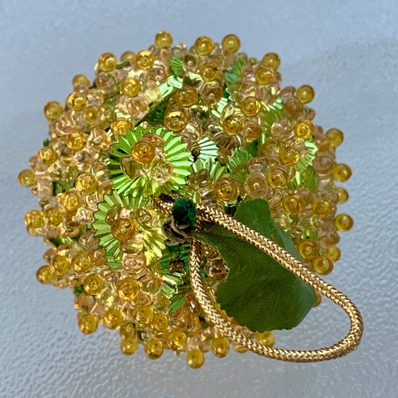 Mid-Century Modern Green and Gold Pear Push Pin Sequins Christmas Ornament - Picture 5 of 6